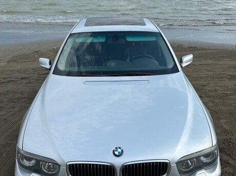 BMW 735