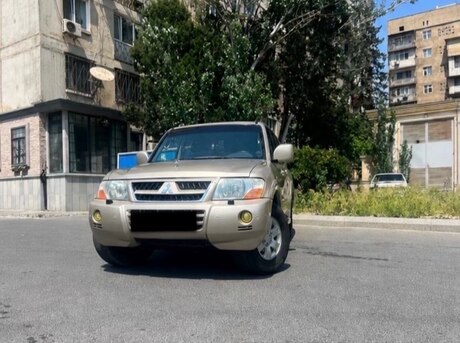 Mitsubishi Pajero