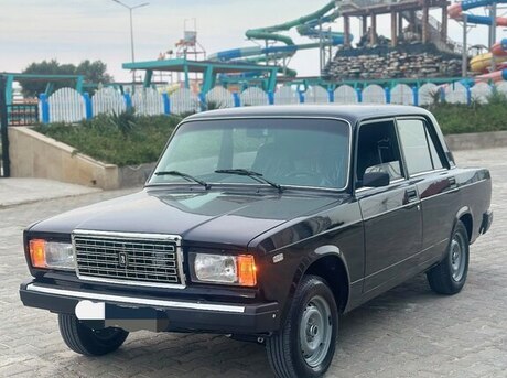 LADA (VAZ) 2107