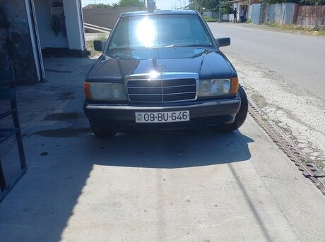 Mercedes 190