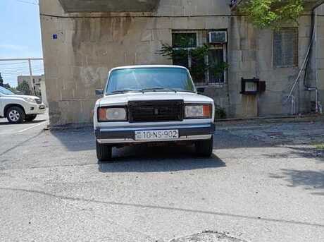 LADA (VAZ) 2107