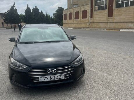 Hyundai Elantra