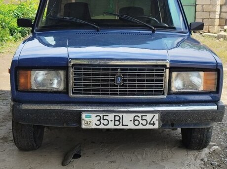 LADA (VAZ) 2107