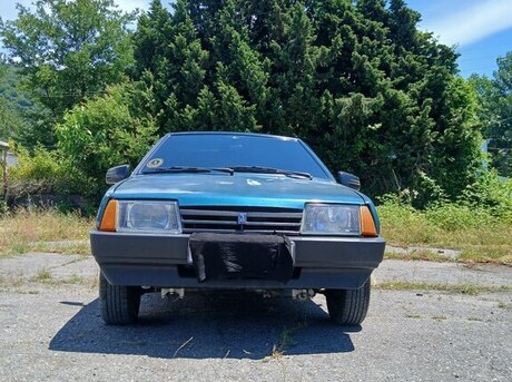 LADA (VAZ) 2109
