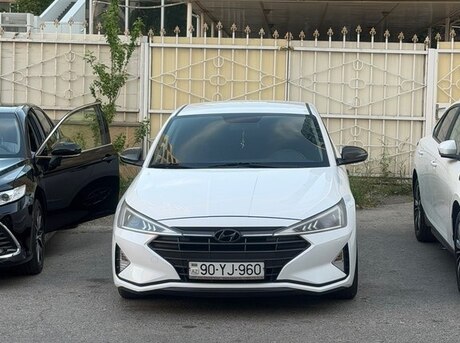 Hyundai Avante