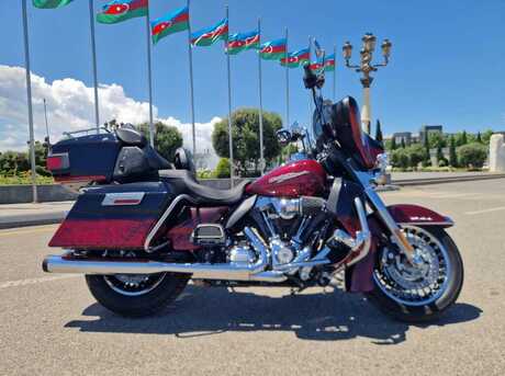 Harley-Davidson FLHX Street Glide