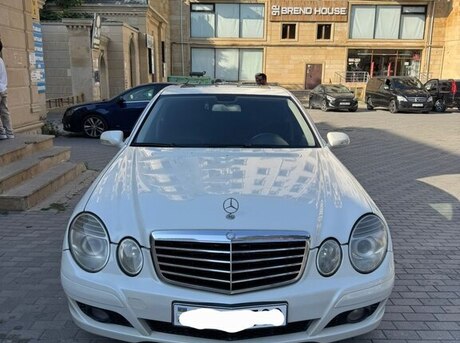 Mercedes E 220