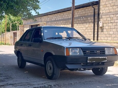 LADA (VAZ) 21099