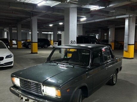 LADA (VAZ) 2107
