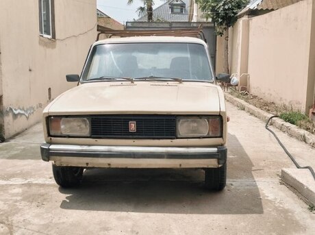 LADA (VAZ) 2104