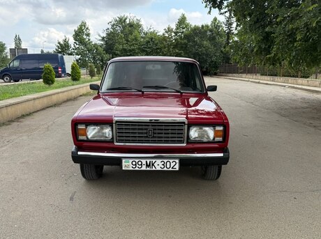 LADA (VAZ) 2107