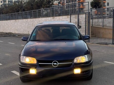 Opel Omega