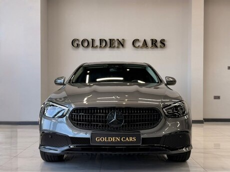 Mercedes E 300 e