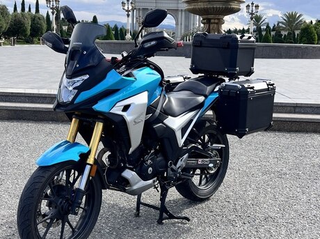 Honda CB200X