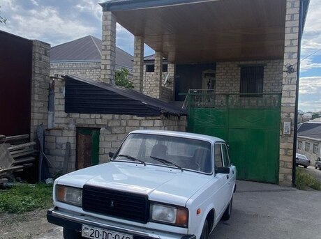 LADA (VAZ) 2107