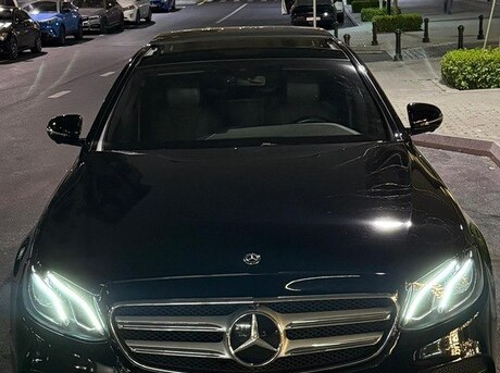 Mercedes E 300