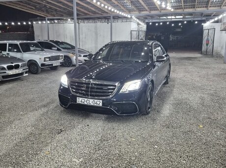 Mercedes S 63 AMG 4MATIC