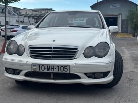 Mercedes C 230
