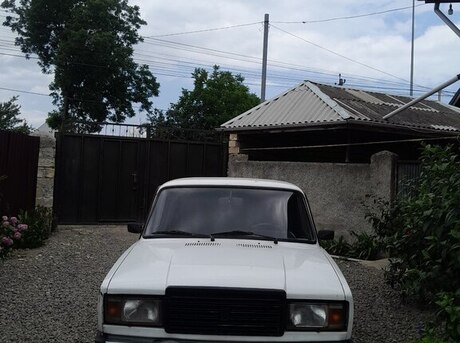 LADA (VAZ) 2107