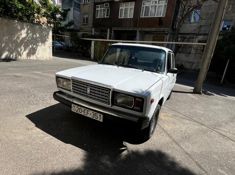 LADA (VAZ) 2107