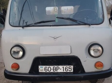 UAZ 3303