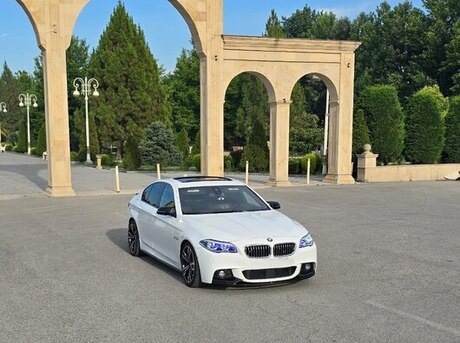 BMW 528
