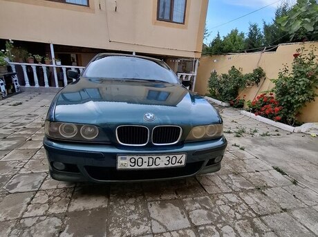 BMW 523