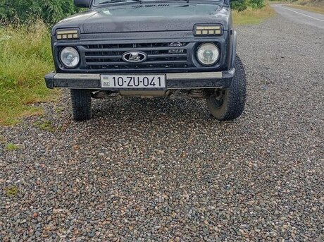 LADA (VAZ) Niva