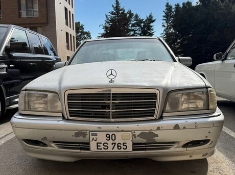 Mercedes C 220