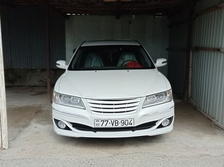 Hyundai Azera