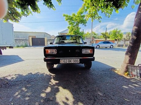 LADA (VAZ) 2107