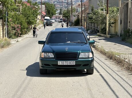 Mercedes C 280