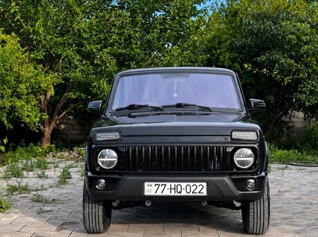 LADA (VAZ) Niva
