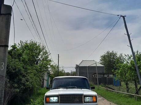 LADA (VAZ) 2107