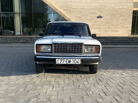 LADA (VAZ) 2107