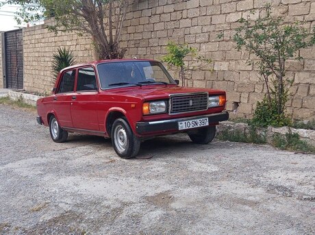 LADA (VAZ) 2107