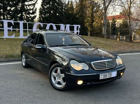 Mercedes C 200