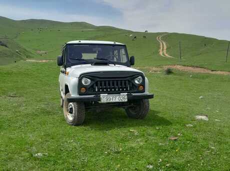UAZ 31519