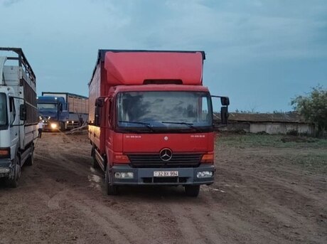 Mercedes Atego 1218
