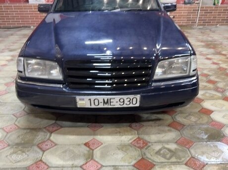 Mercedes C 250