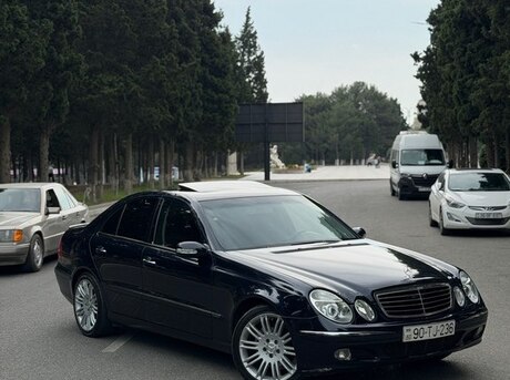 Mercedes E 270