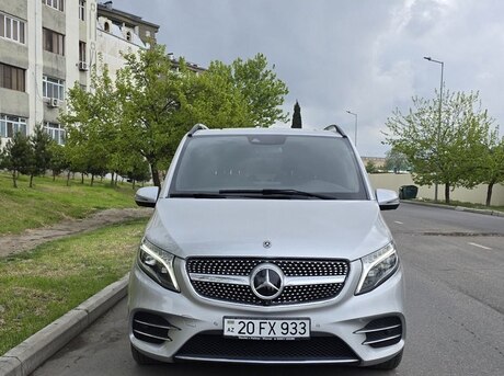 Mercedes V 250
