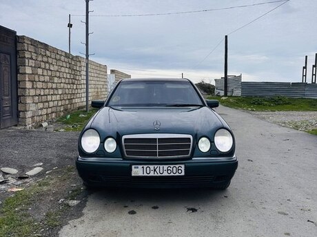 Mercedes E 280