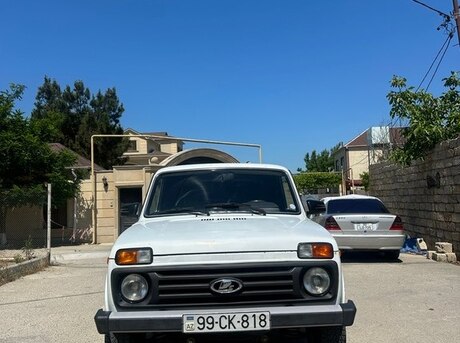 LADA (VAZ) Niva