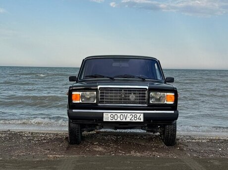 LADA (VAZ) 2107