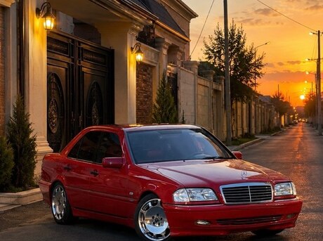 Mercedes C 240
