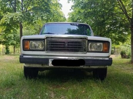 LADA (VAZ) 2107