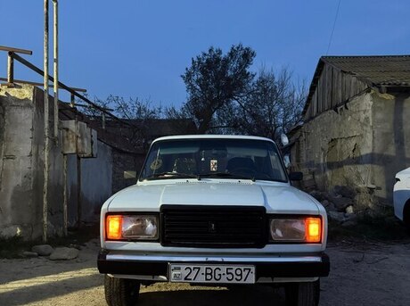 LADA (VAZ) 2107