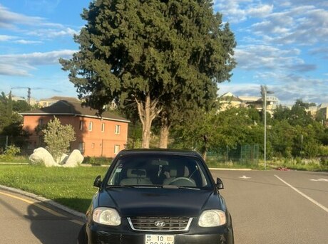 Hyundai Accent