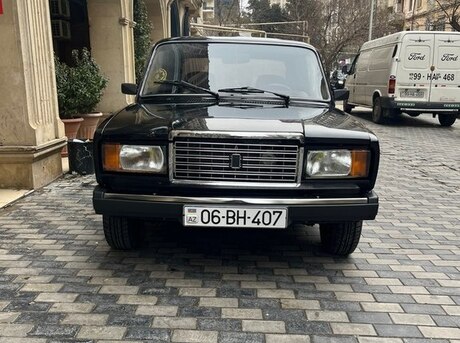 LADA (VAZ) 2107
